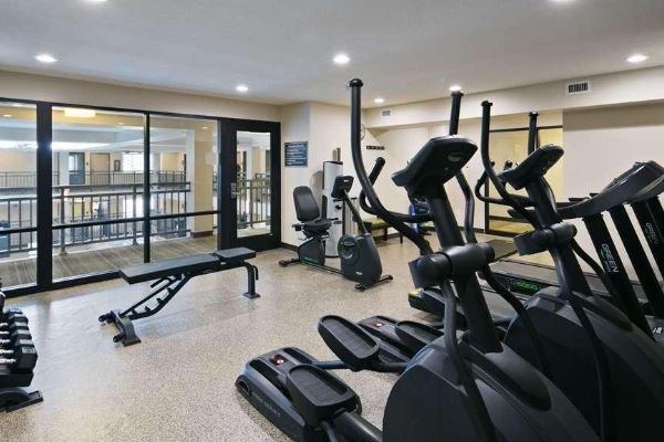 BEST WESTERN HARVEST INN AND S (Grand Forks)